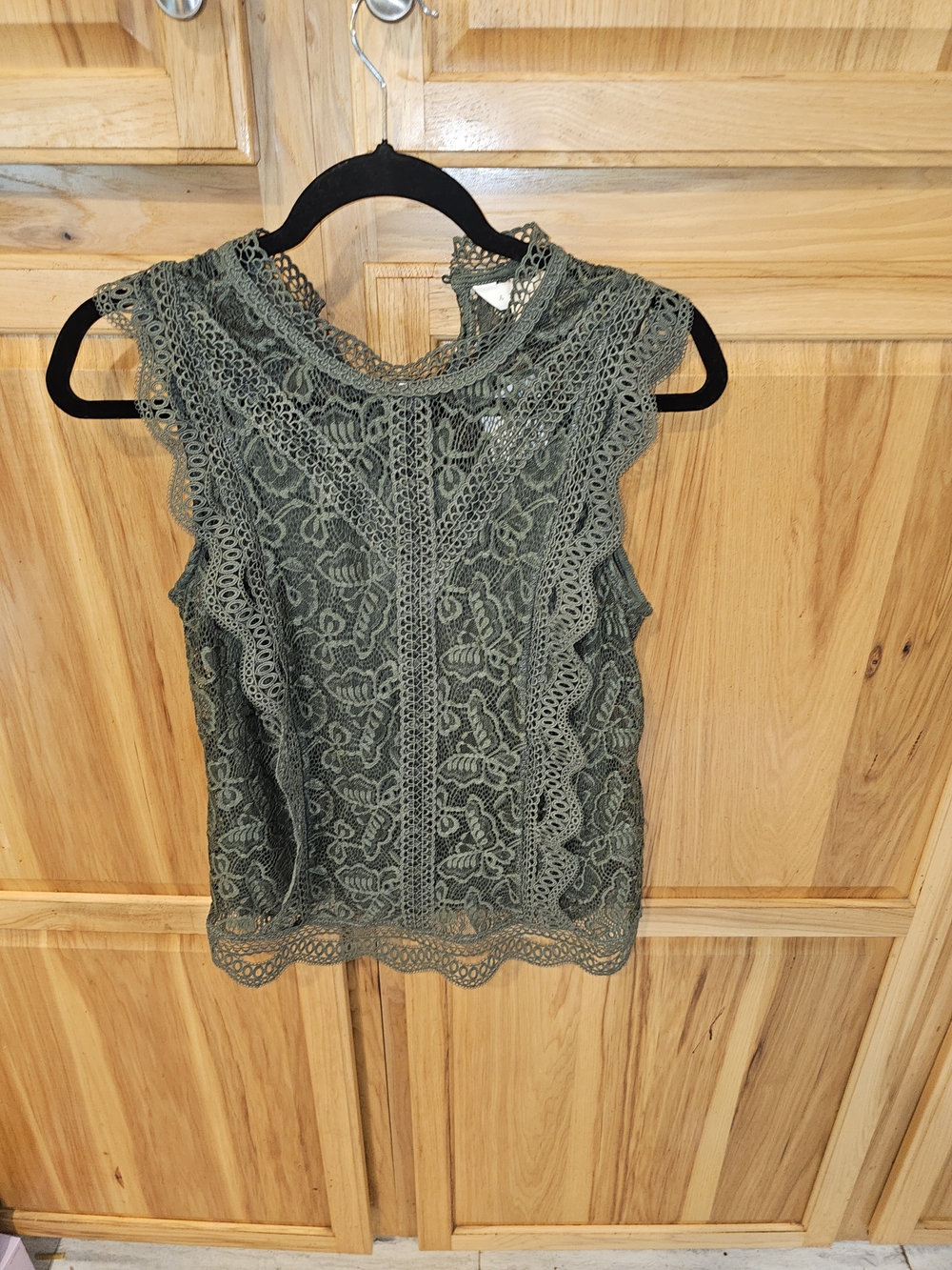 Adiva Olive Lace Crochet Sleeveless Top